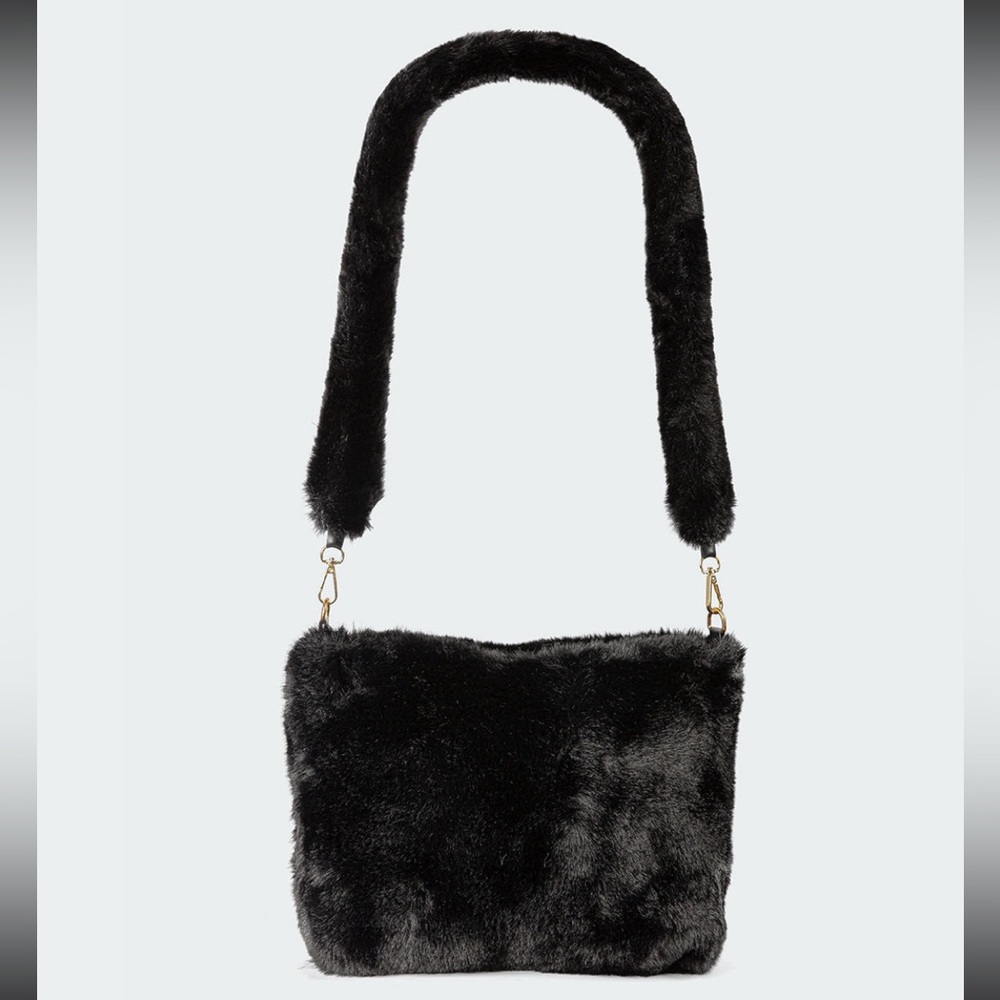 EDIKTED - Fluffy Shoulder Bag
